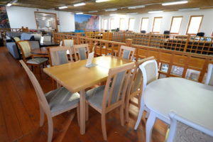 Comfort Line Bútoráruház Veszprém étkezők, asztalok, székek